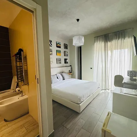 Πανσιόν Stileroma 4*