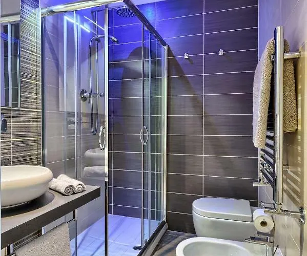 Pensión Stileroma 4*